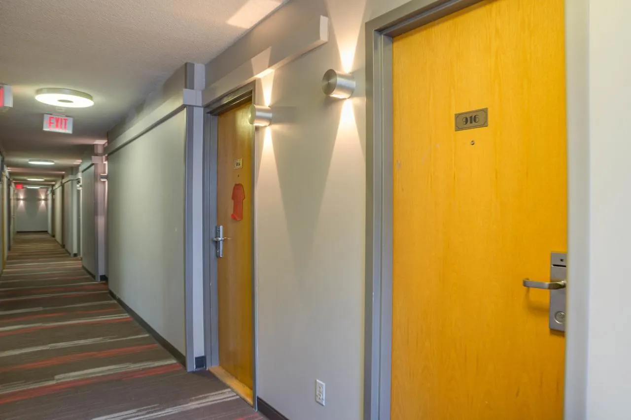 Toronto Metropolitan University-International Living Learning Residence Kanada